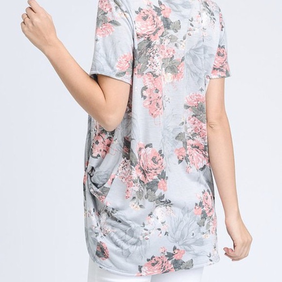 Floral Knot Top - Picture 4 of 5